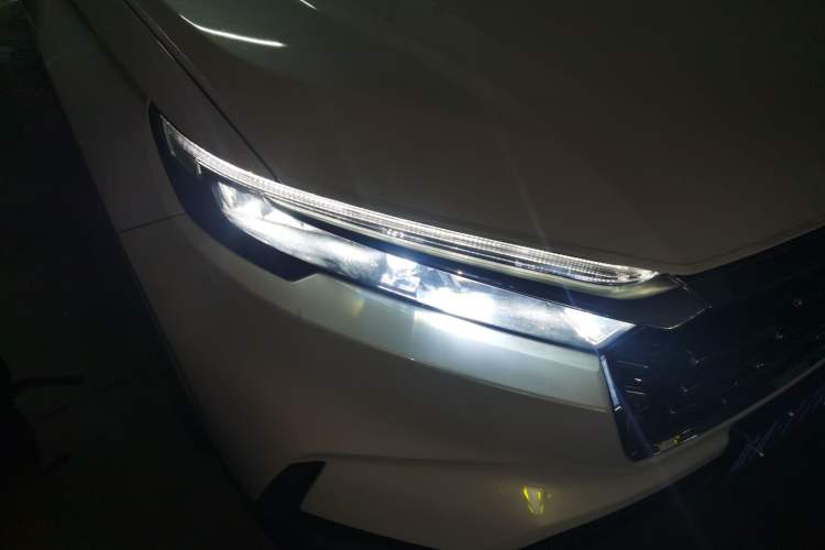 Used Honda CR-V 2026 Global 30th Anniversary Model 240TURBO Two-Wheel-Drive Fashion 5-Seater Edition Right Front Headlight