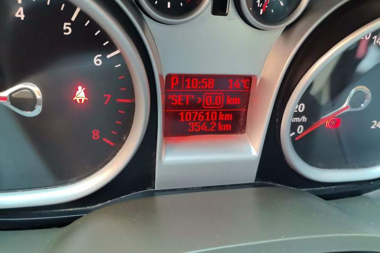 Used Ford Focus 2011 Hatchback 1.8L Automatic Fashion Edition