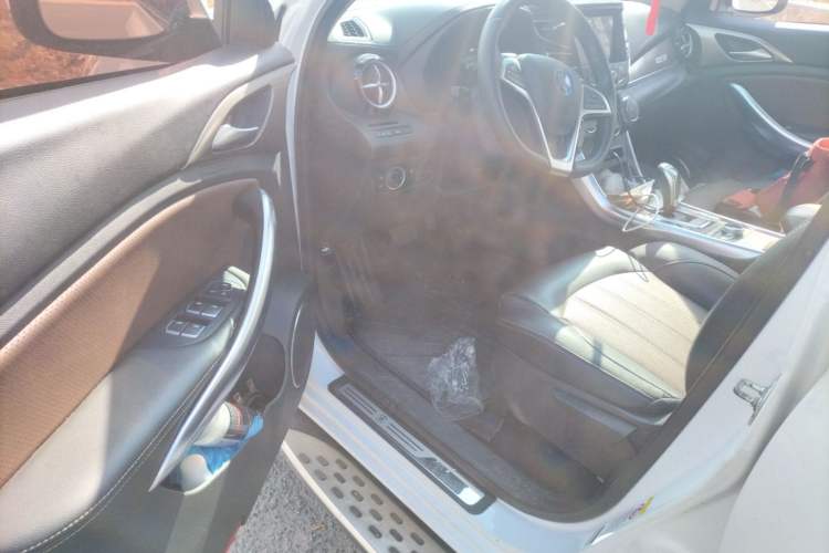 Used BYD Song New Energy 2017 Song DM 1.5TID All-Wheel Drive Luxury Model