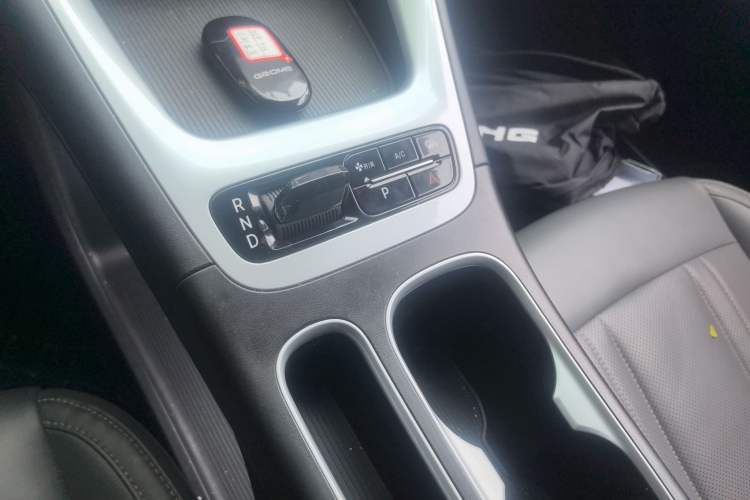 Used Geely Galaxy Geome 2025 UP 410km Exploration Edition Gear Lever