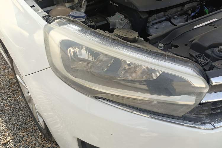 Used Citroen C4 Sega 2016 1.6L Manual Comfort Model
