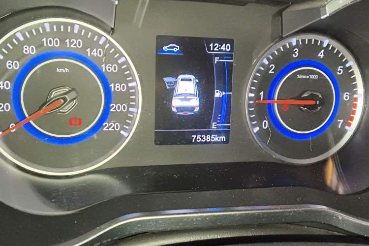 Used Brilliance V3 2016 1.5L Manual Smart Version
