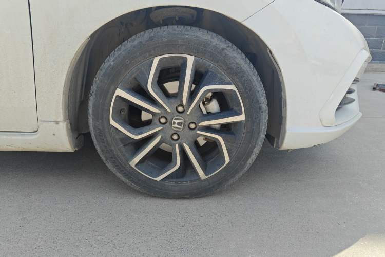 Used Honda LIFE 2021 1.5L CVT SPO-SS Dynamic Edition Right Front Wheel Hub