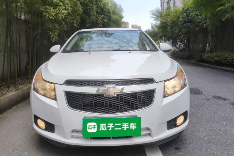 Used Chevrolet Cruze 2013 Hatchback 1.6L Automatic Luxury Model