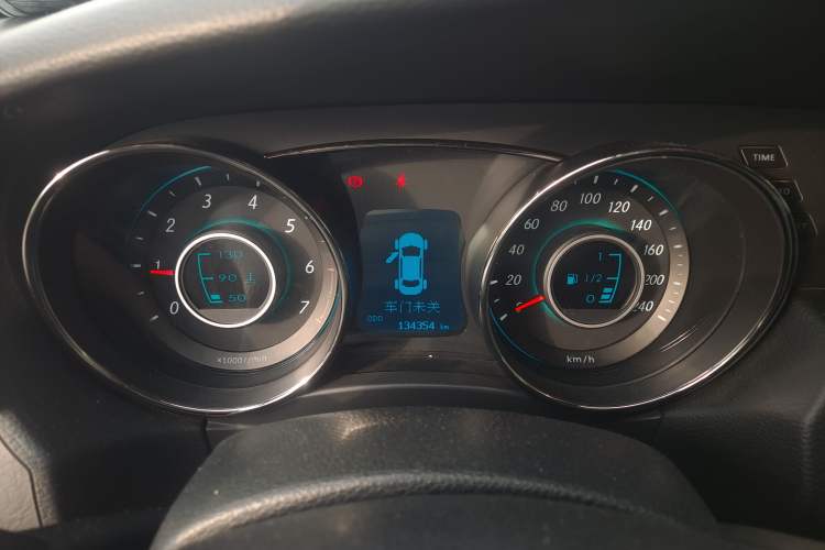 Used BAIC Senova D50 2015 1.5L Manual Comfort Value Navigation Edition