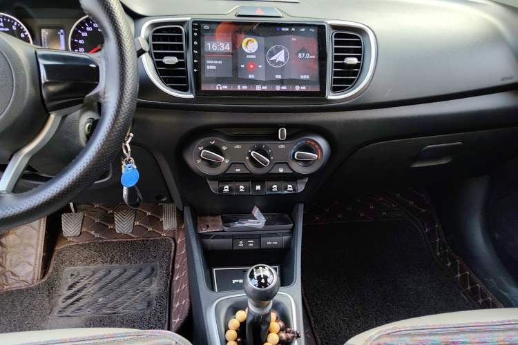 Used Kia Pegas 2017 1.4L Manual Value Edition Audio And AC Panel