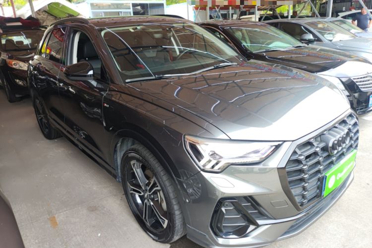 Used Audi Q3 2021 40 TFSI Fashion Dynamic Model
