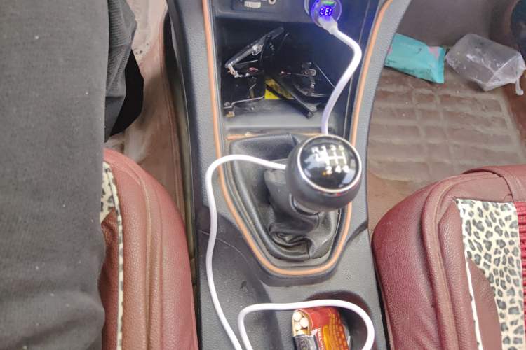 Used Soueast V5 Lingzhi 2014 1.5T Manual Qukong Version