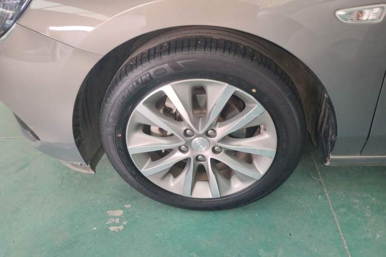 Used Buick GL6 2019 18T 6-Seater Connected Luxury Version China VI Standard