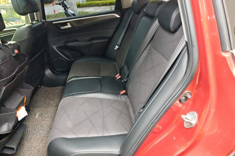 Used Honda Jade 2016 1.8L Automatic Comfort Elite Version 5 Seats