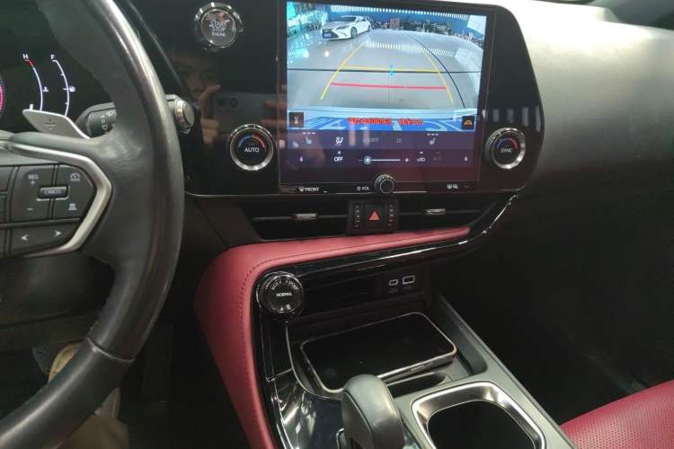 Used Lexus NX 2022 260 Front-Wheel Drive Chuan Yue Edition
