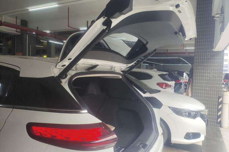 Used XPeng G3 2022 G3i 460N Trunk