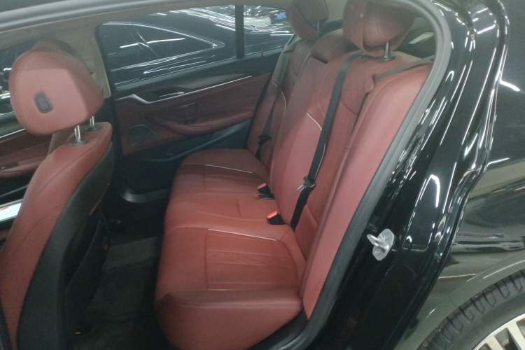 Used BMW 5 Series 2022 Updated 530Li xDrive Luxury Package
