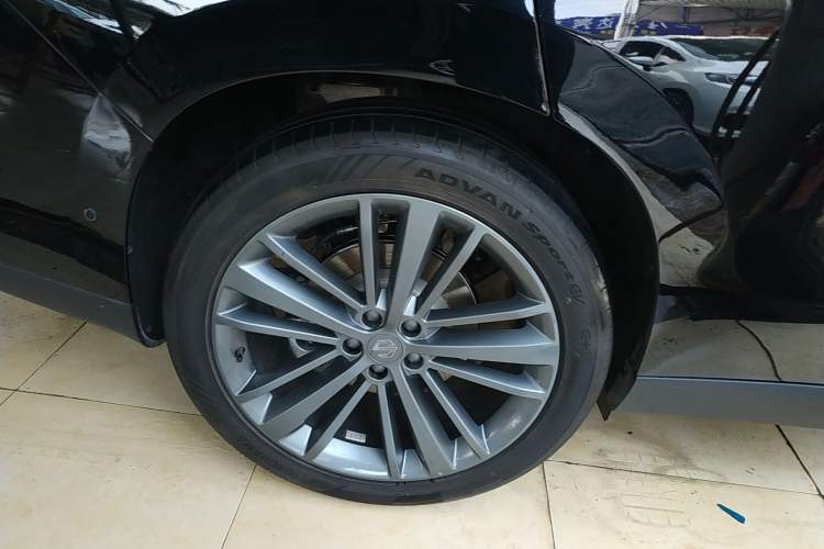 Used Leapmotor C16 2026 Extended-Range 280 LiDAR Zhizun Edition 6 Seats Exterior 5