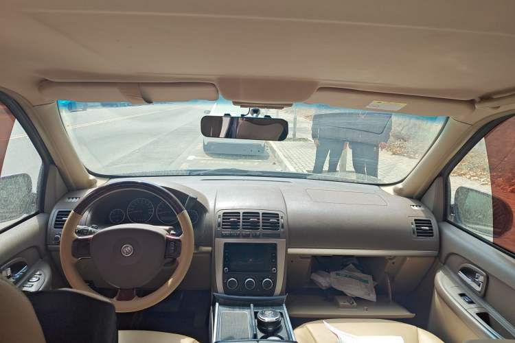 Used Buick GL8 2014 2.4L Classic Edition Headliner