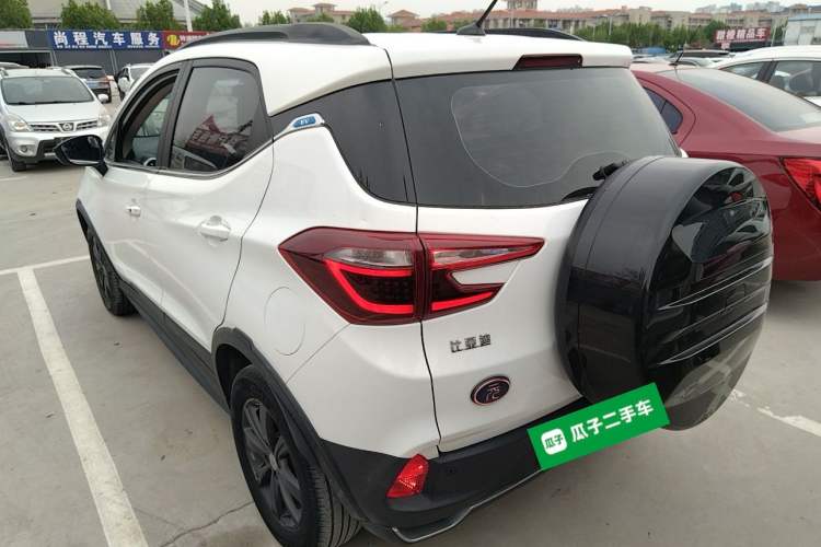 Used BYD Yuan New Energy 2018 EV360 Smart Connect Cool Edition Rear Left 45 Deg