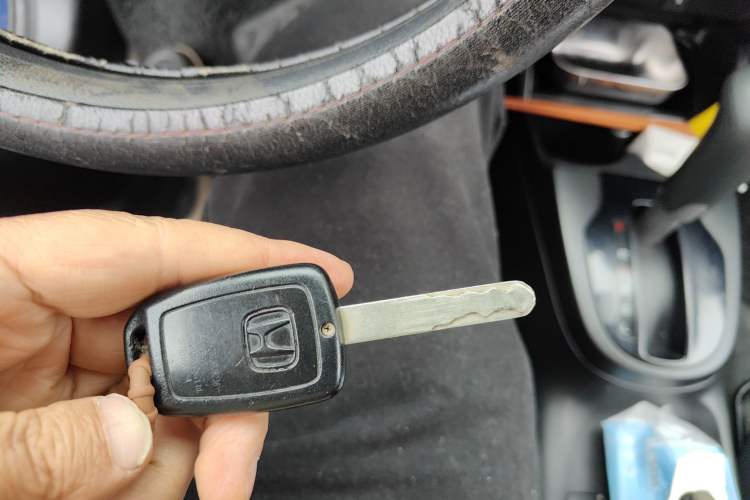 Used Honda Fit 2016 1.5L LXS CVT Comfort Sunroof Version
