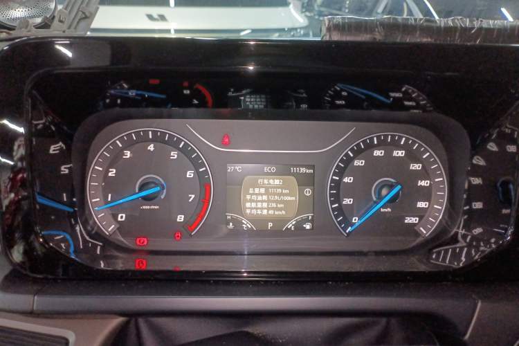 Used Ford Transit 2023 2.0T Gasoline Automatic Multi-Function Commercial Vehicle Mid-Drive Mid-Roof 5/6 Seats