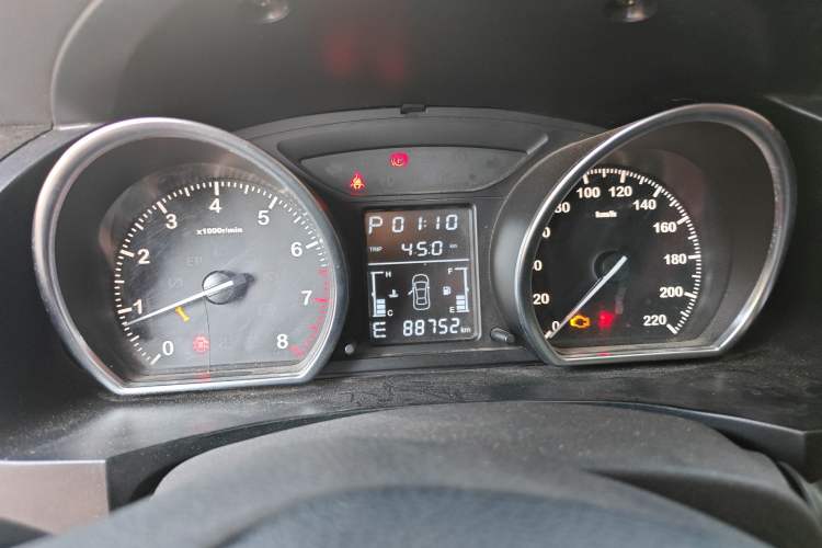 Used Zotye T600 2015 2.0T DCT Prestige Edition Instrument Cluster