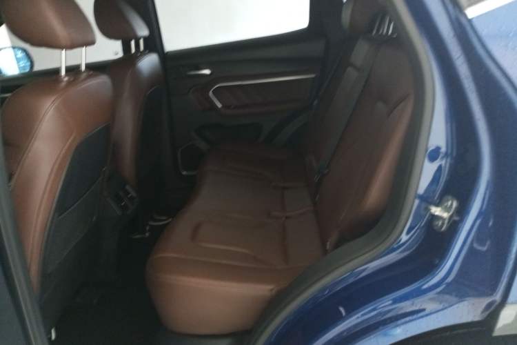 Used Haval H6 2017 Blue Label 2.0T Automatic Two-Wheel Drive Leading Model