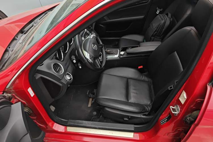 Used Mercedes-Benz C-Class 2013 C 180 CGI Classic Driver Seat
