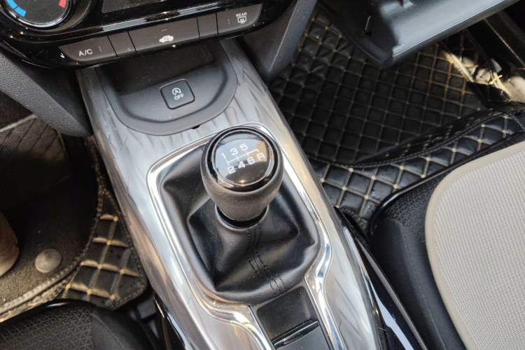 Used Honda XR-V 2020 1.5L Manual Classic Edition
