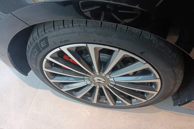 Used Nio ET9 2025 100 kWh
