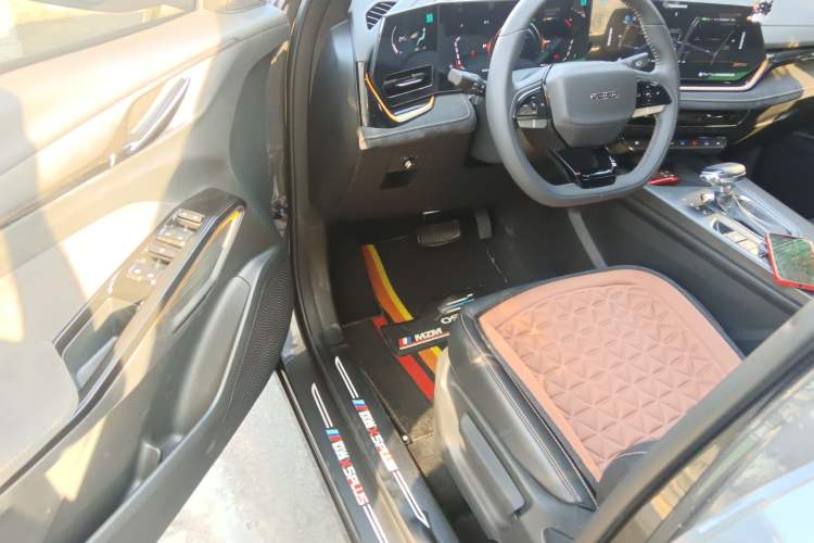 Used Oshan X5 PLUS 2023 Revised 1.5T DCT Pioneer Edition
