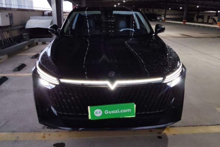 Used Venucia V DD-i 2023 110km iT Version
