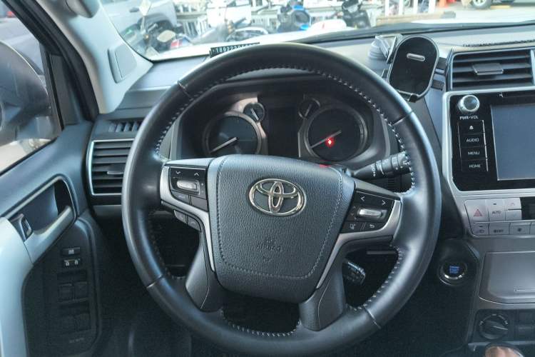 Used Toyota Prado 2019 3.5L Automatic TX-L Deluxe Edition with Rear-Mounted Spare Tire