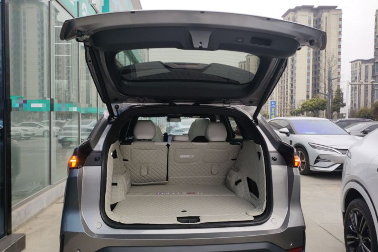 Used Geely Galaxy L7 2024 1.5T 115 km Starship Dragon Edition
