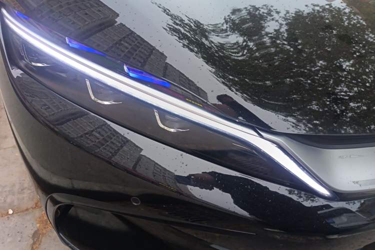 Used BYD Han 2025 DM-i 125KM Elite Model Right Front Headlight