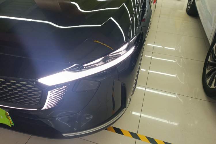 Used Mazda EZ-6 2024 Range-Extended 200 Luxury Edition