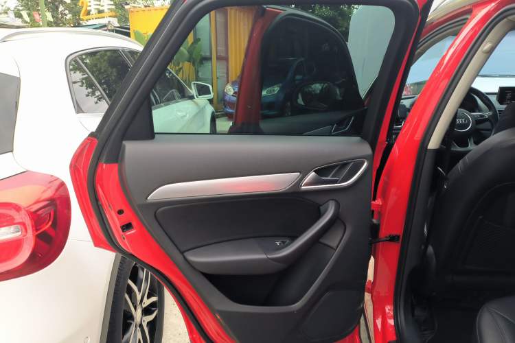 Used Audi Q3 2016 35 TFSI quattro all-wheel-drive style model