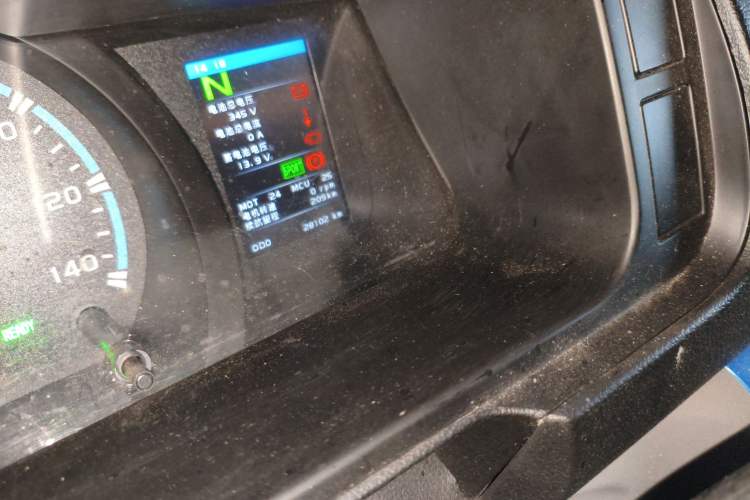 Used Farizon Xingxiang E6 2022 Van with High Roof Equipped with CATL 50.23 kWh Battery