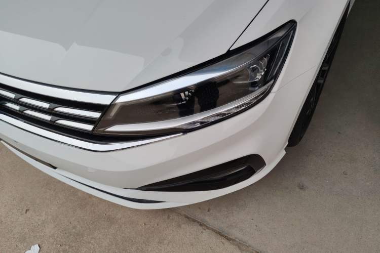 Used Volkswagen Lamando 2019 280TSI DSG Comfort Edition China VI standard