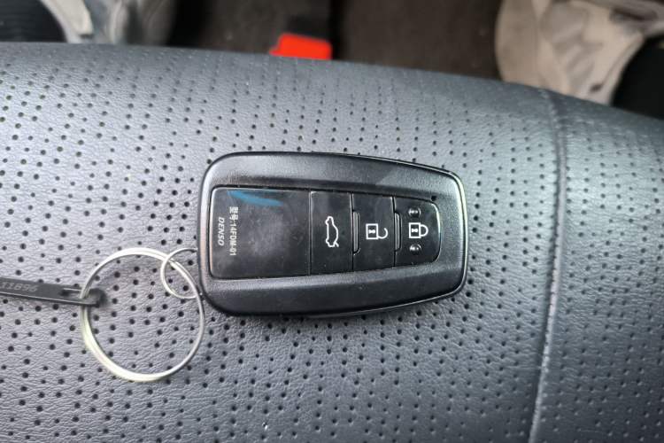 Used Toyota Avalon 2022 2.5L Luxury Edition
