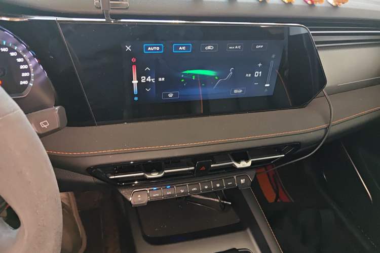 Used Oshan X7 PLUS 2022 1.5T Blue Whale Edition Automatic Luxury Trim