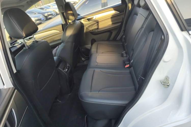 Used Haval M6 2021 PLUS 1.5T DCT Luxury Smart Connectivity Model