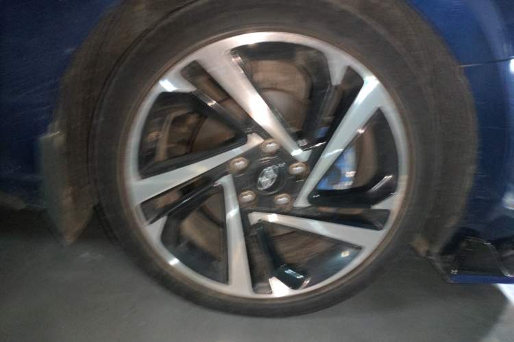 Used Hyundai Lafesta 2019 280TGDi Smart Speed Version China VI Standard Right Front Wheel Hub