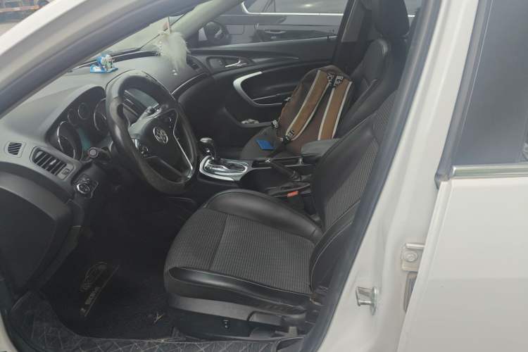 Used Buick Regal 2015 1.6T Leading Technology Model Left Front Seat