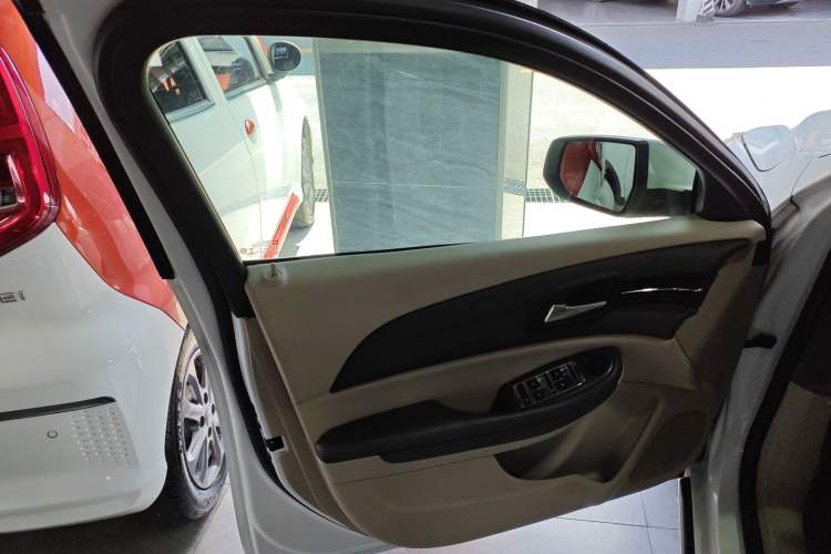 Used Chevrolet Malibu 2014 2.0L Automatic Comfort Edition