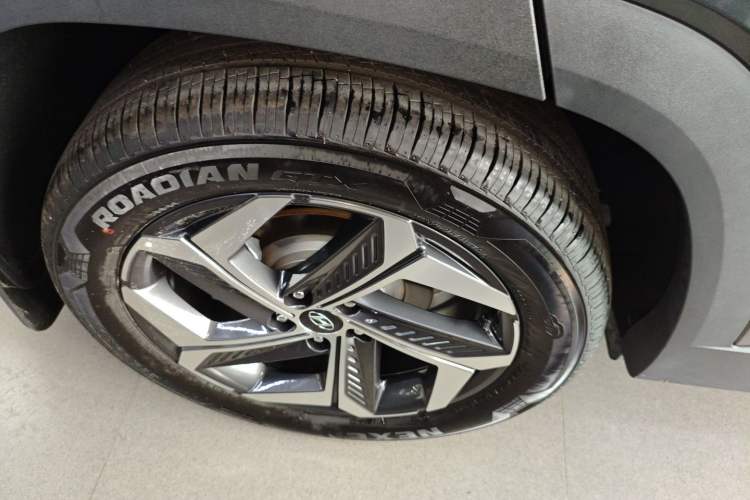 Used Hyundai Tucson 2023 Tucson L 1.5T Automatic Two-Wheel Drive DLX Luxury Edition