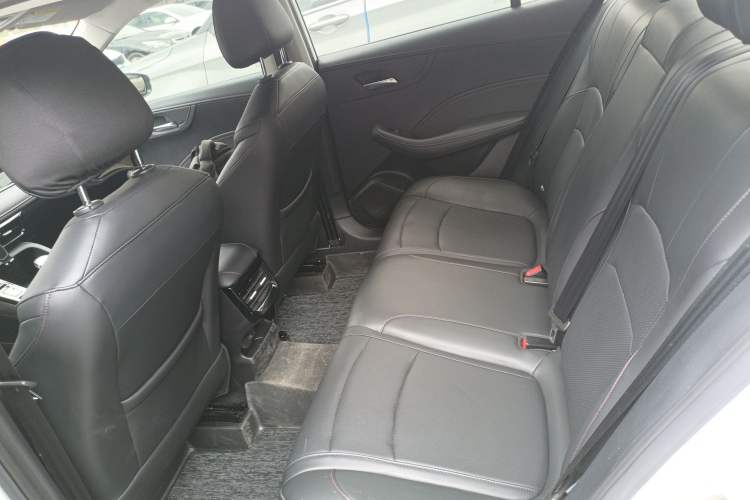 Used Roewe i5 2023 1.5L CVT Luxury Edition