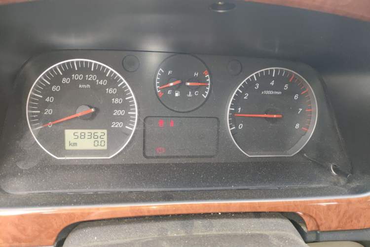 Used Jinbei Grace 2018 2.0L Express Comfort 7-Seater V19