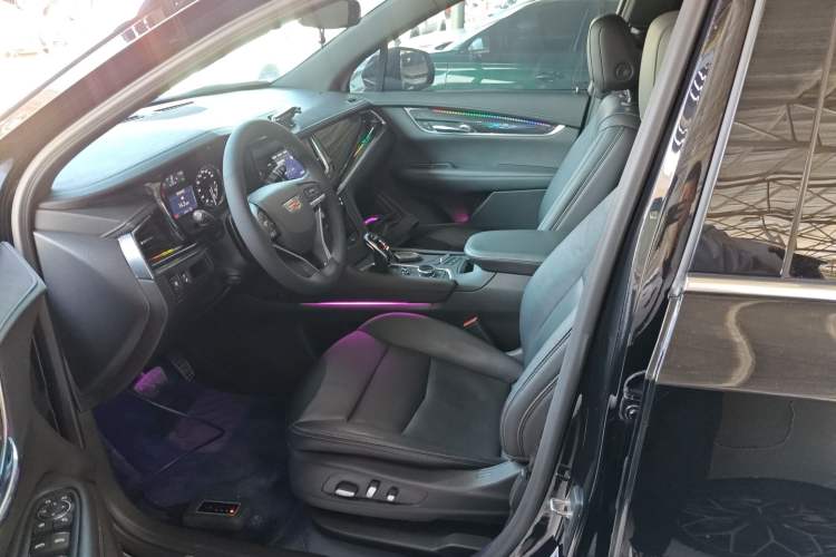 Used Cadillac XT6 2021 2.0T 7-Seater Four-Wheel Drive Luxury Version