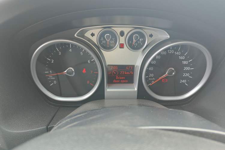 Used Ford Focus 2011 Hatchback 1.8L Manual Classic Model
