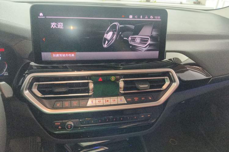 Used BMW X3 2023 xDrive25i M Sport Package Audio And AC Panel