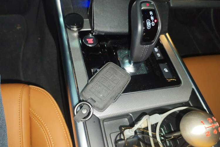 Used Jaguar XEL 2024 2.0T 250 PS R-DYNAMIC S Advanced Sport Edition Vehicle Key