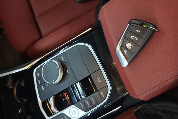 Used BMW 3 Series 2024 320Li M Sport Package
